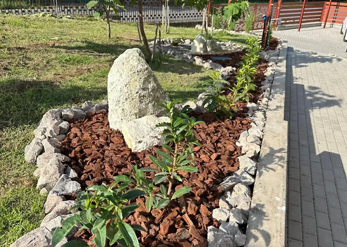 Garden * Kralovsky Chlmec